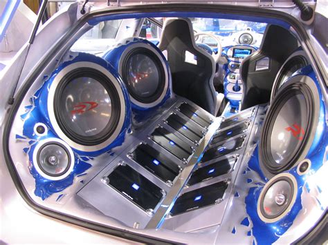 Car Audio: Music On The Move